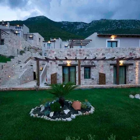 Tesoro 3* Nikiana