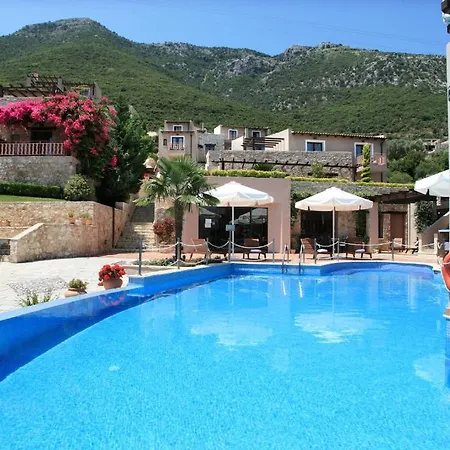 Tesoro Hotel 3*